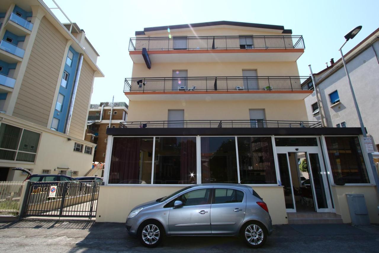 Hotel Arena Rimini Exterior photo